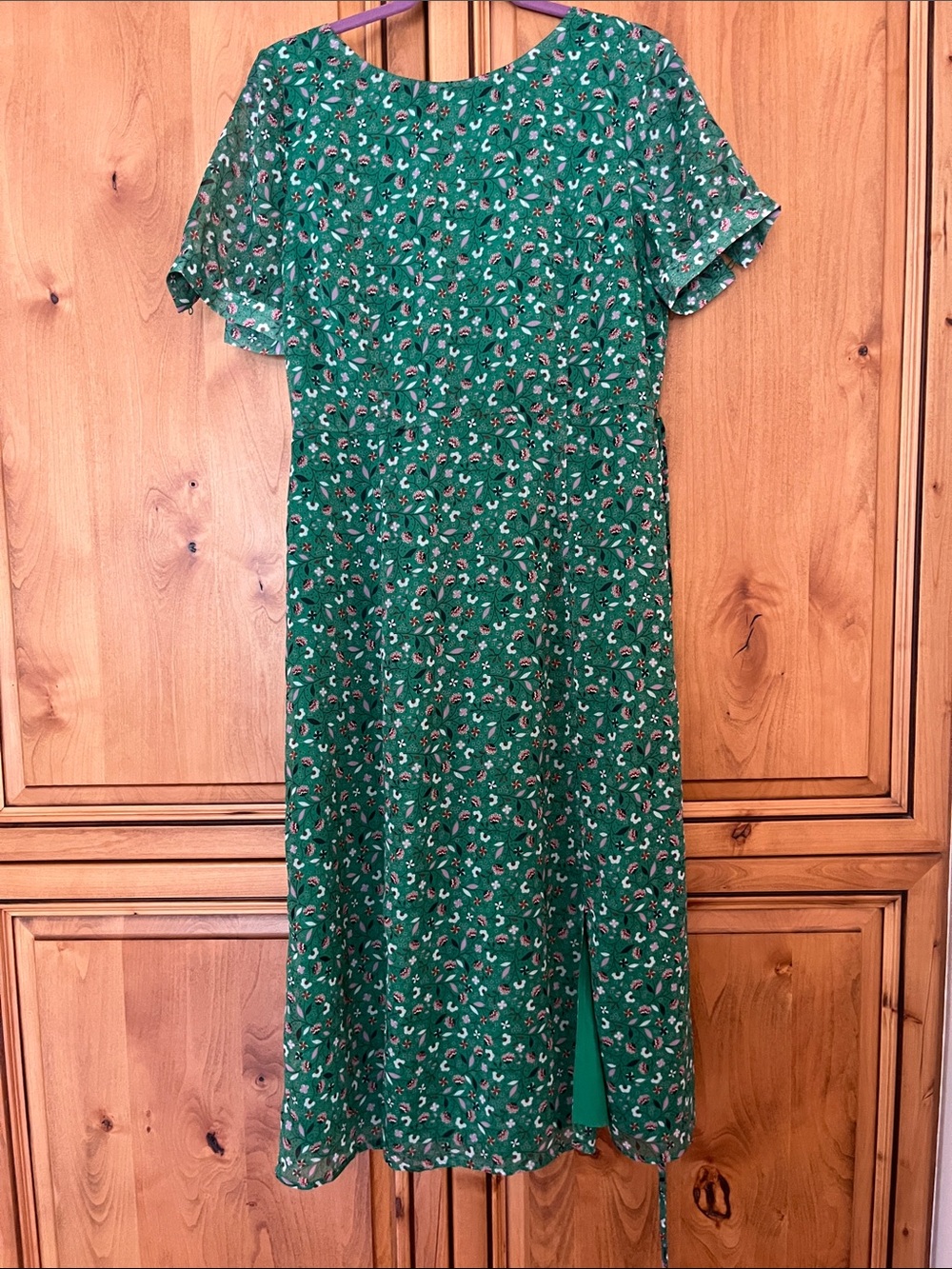Boden Green Floral Short-Sleeve Midi Dress
